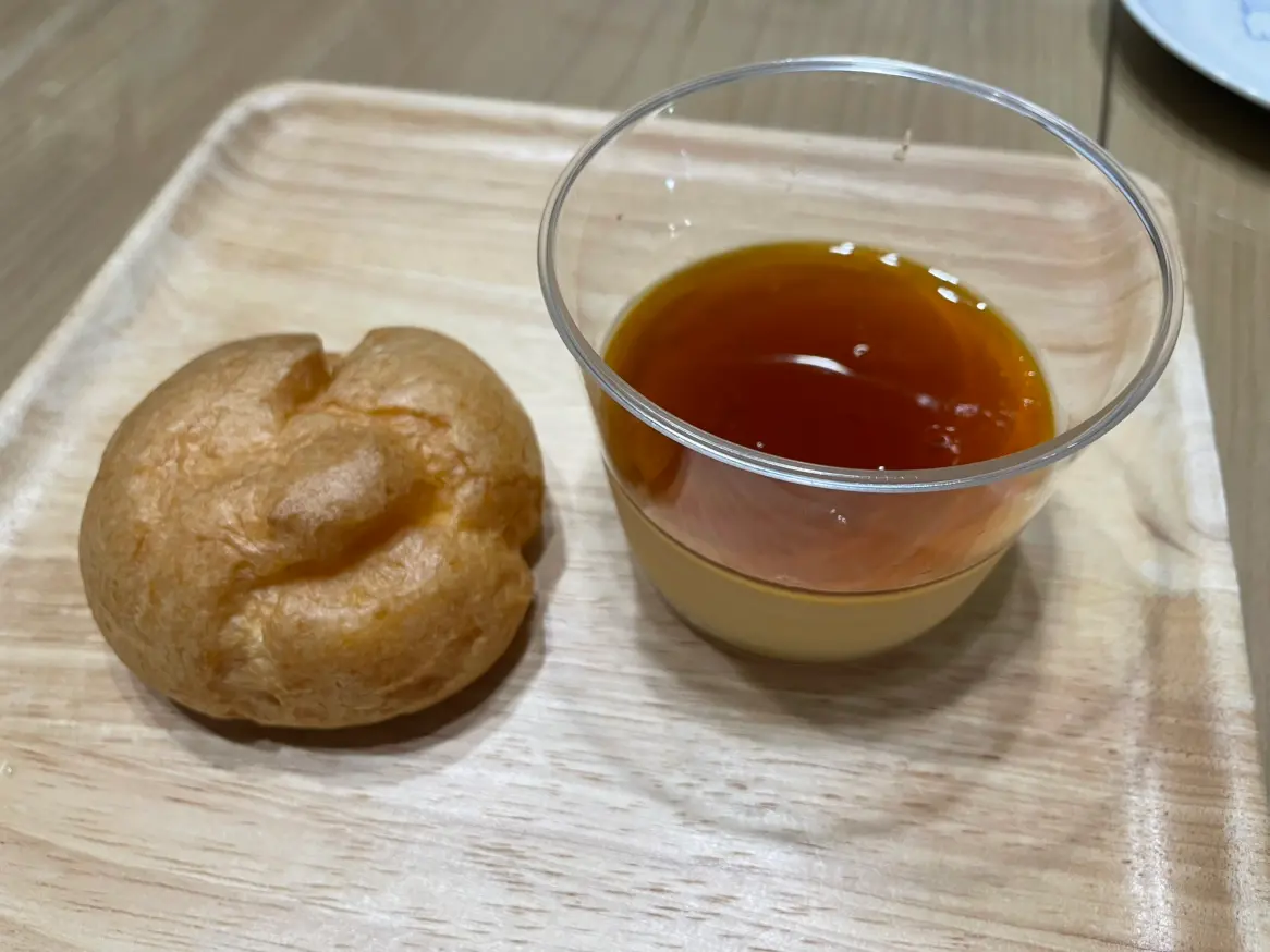 シュークリームとプリン