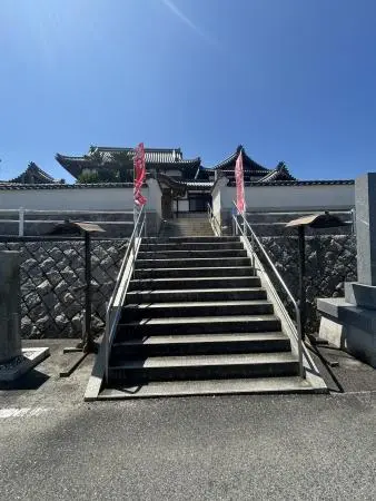 入口